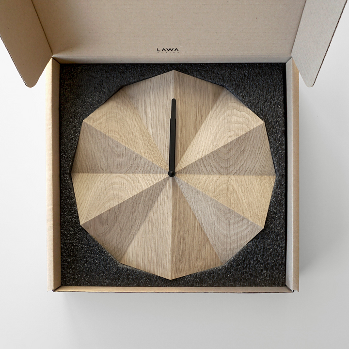 Boho Aesthetic Delta Clock Oak | Biophilic Design Airbnb Decor Furniture 