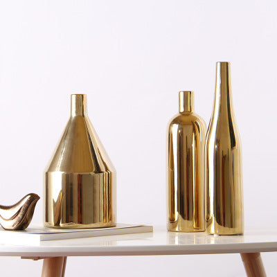 Le Locri | Modern Mediterranean Gold Luxury Vase - Mediterranean Italian Contemporary Home Decor Furniture