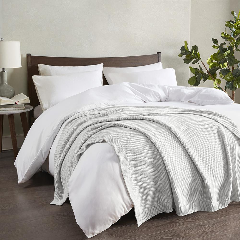 Boho Aesthetic White Handmade Knitted Throw Bed Blanket | Biophilic Design Airbnb Decor Furniture 