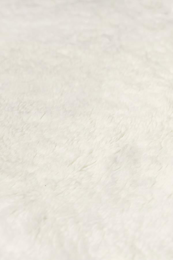 Boho Aesthetic Vin Chaud | Modern Minimalist Polar White Plush Rug | Biophilic Design Airbnb Decor Furniture 