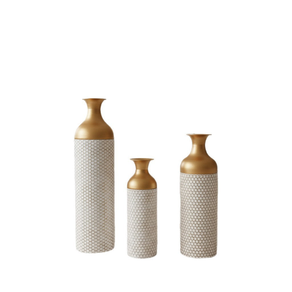 Canne | Mediterranean White and Gold Honeycomb-Textured Wrought Iron Floor Vase - Mediterranean Italian Contemporary Home Decor Furniture
